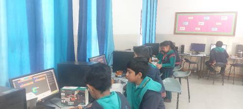 Robotics Session (Primary), 5th December 2024